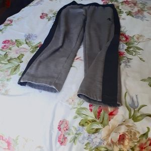 Boy long swett pants.